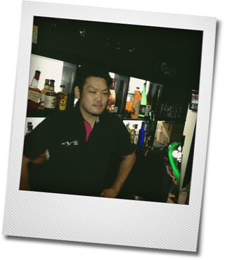 べろ～家　亀有色