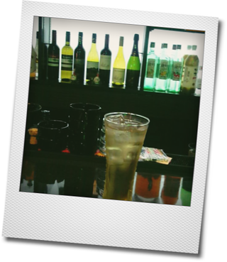 べろ～家　亀有色